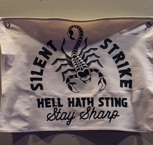 XL Canvas Banner “Silent Strike”