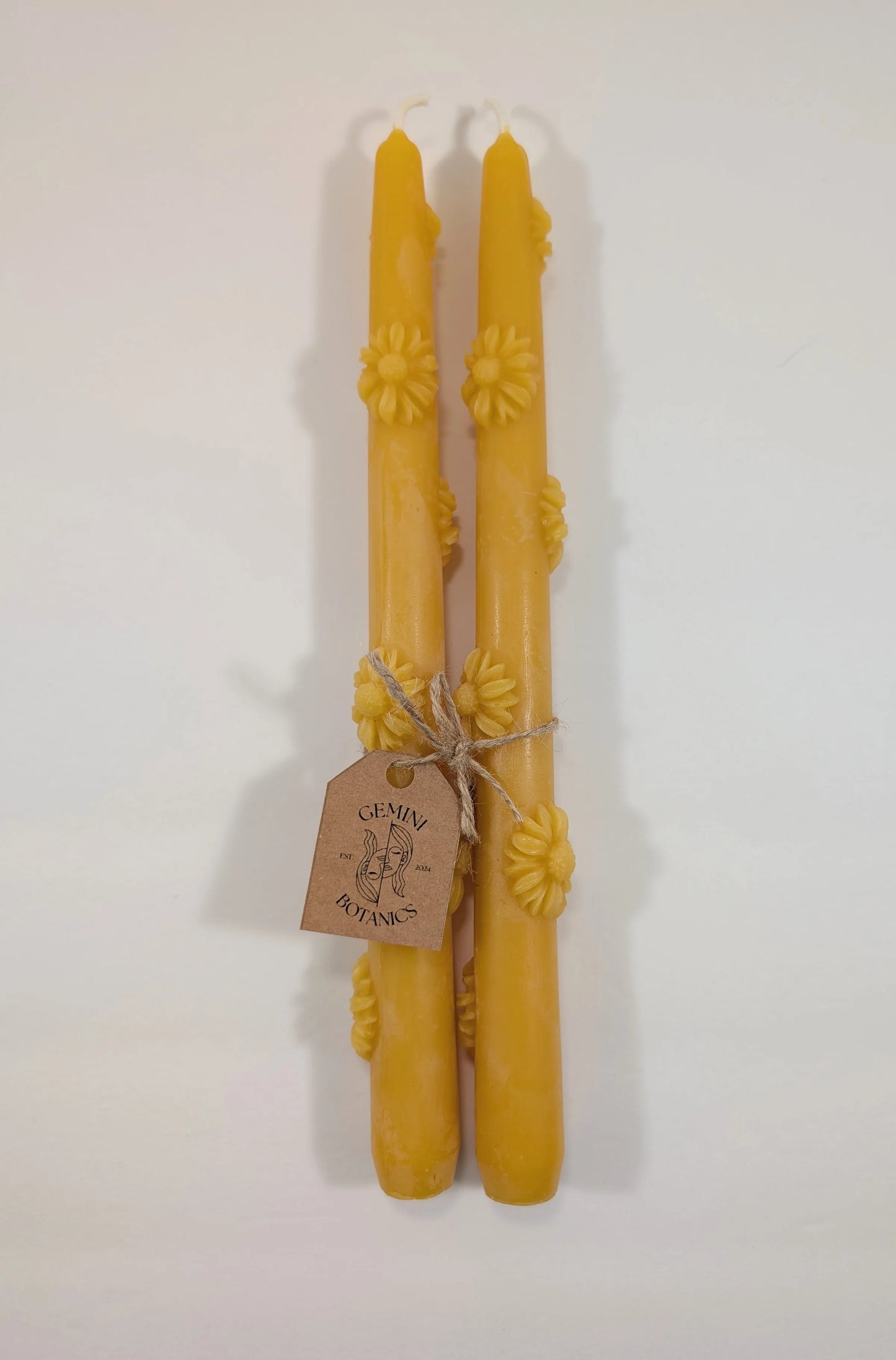 GB Daisy Taper Candles